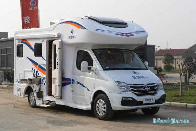 駿馳大通C型房車 駿馳大通C型房車