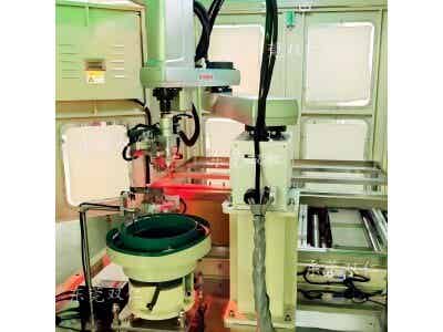 雙仁機(jī)械全自動換膠釘機(jī)（自動拔插膠釘）圖1